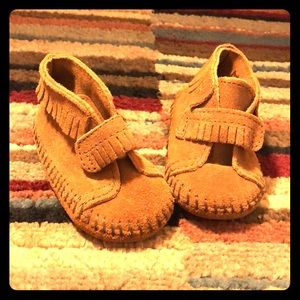Minnetonka infant shoes